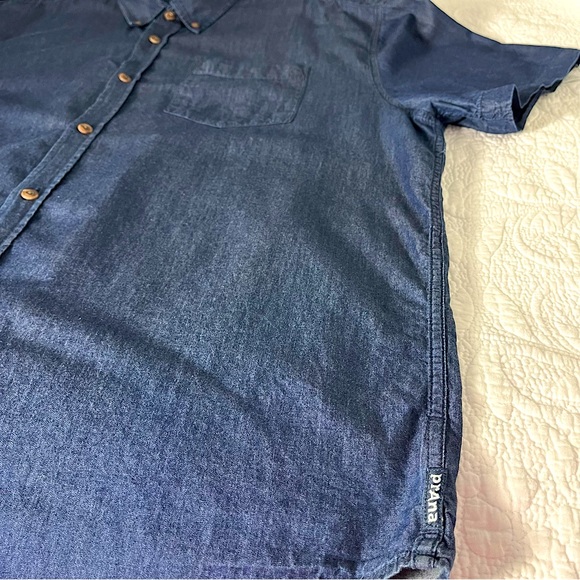 PRANA Men’s Chambray Dark Blue Short Sleeve Button Up Shirt Size XXL - Picture 6 of 6